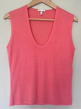Escada Pink Cashmere Silk Knit Shell Top Sleeveless Sweater  38 S Quiet Luxury